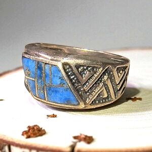 Vintage Lapis And Sterling Silver Inlaid Ring With Geometric Designs